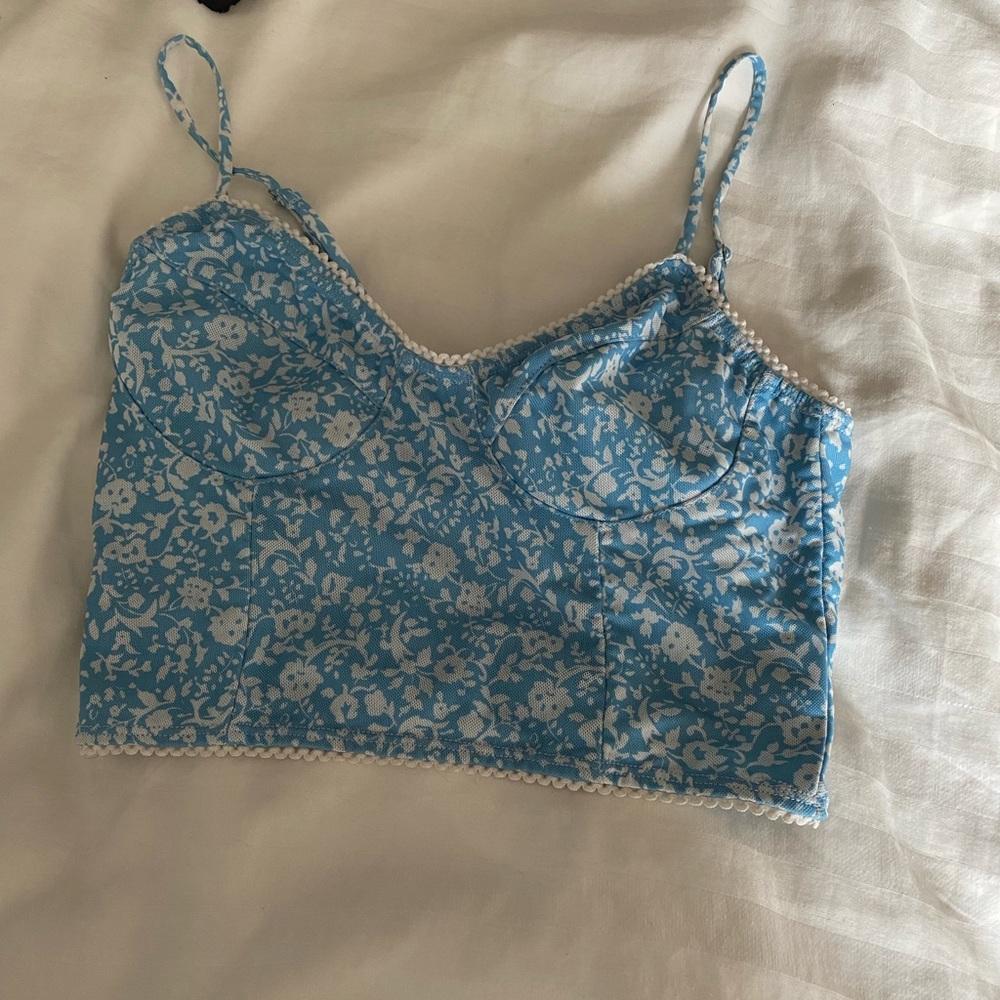 floral tank top